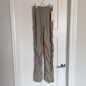 NWT Lululemon Dance Studio HR Flares sz XXS